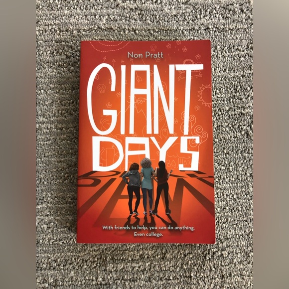 Giant Days Volume 1 & Novel Bundle - Picture 6 of 6